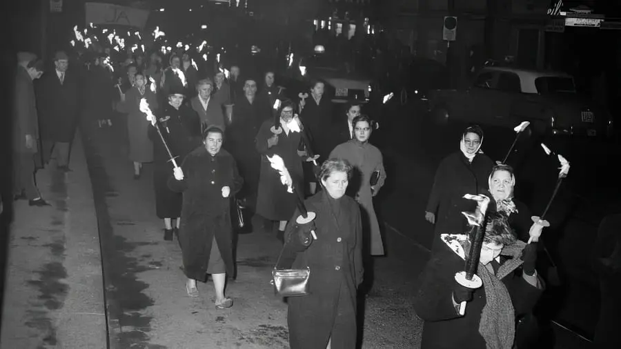 Manifestation à Zürich pour le suffrage féminin (1959)