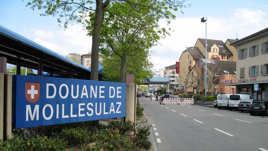Douane de Moillesulaz à Thônex (Genève)