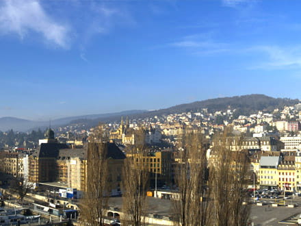 Webcam port et lac de Neuchâtel